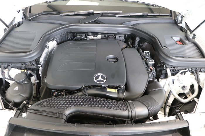 2023 Mercedes-Benz GLC-Class GLC300