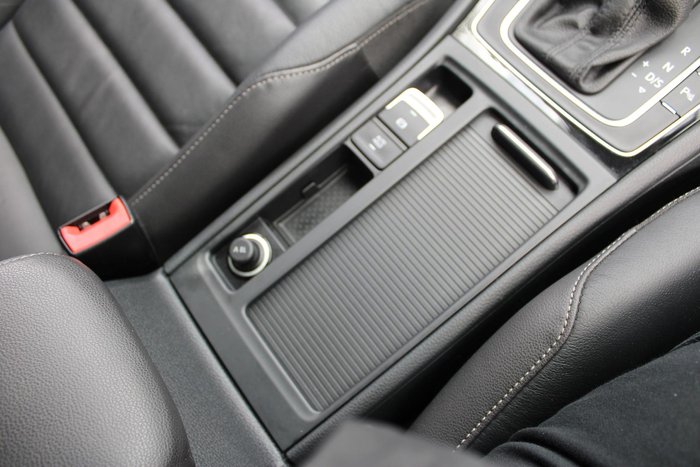 2015 Volkswagen Golf 110TSI Highline 7 MY16 Pacific Blue