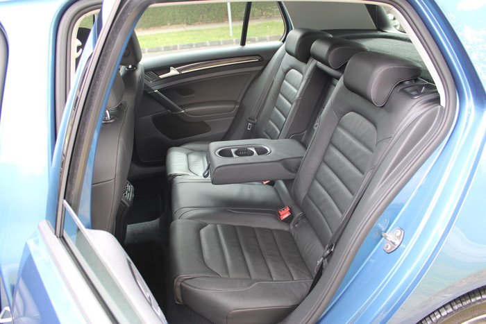 2015 Volkswagen Golf 110TSI Highline 7 MY16 Pacific Blue