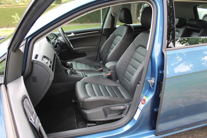 2015 Volkswagen Golf 110TSI Highline 7 MY16 Pacific Blue