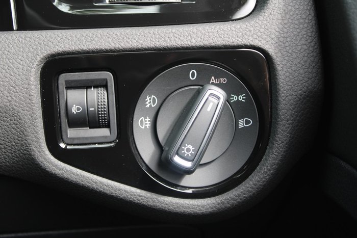 2015 Volkswagen Golf 110TSI Highline 7 MY16 Pacific Blue