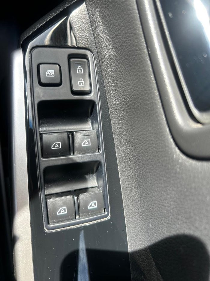 2020 Mitsubishi Pajero Sport GLX