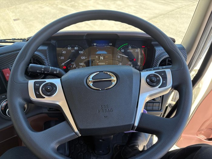 2025 Hino Ss - 700 Series SS2848 White