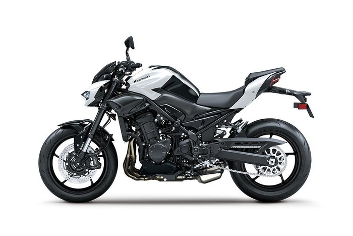 2025 Kawasaki Z900 (ZR900S)