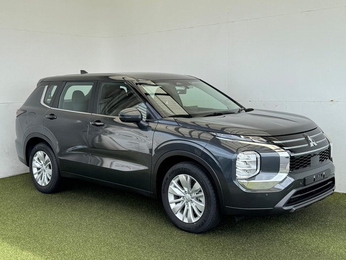 2025 Mitsubishi Outlander ES