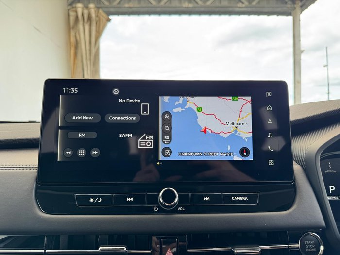 2025 Mitsubishi Outlander ES