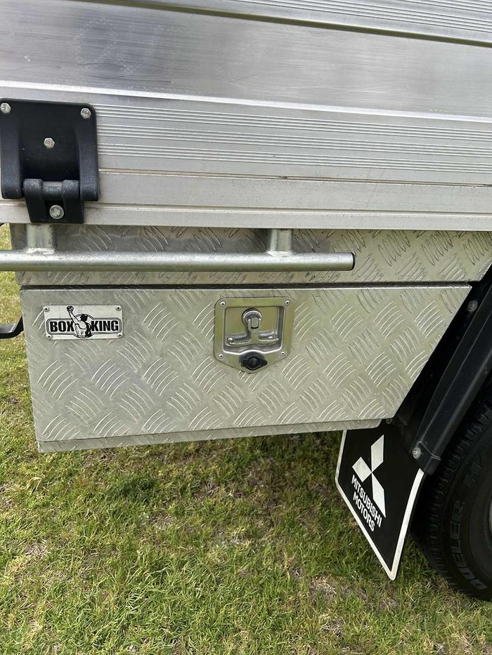 2022 Mitsubishi Triton GLX