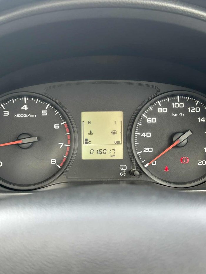 2022 Mitsubishi Triton GLX