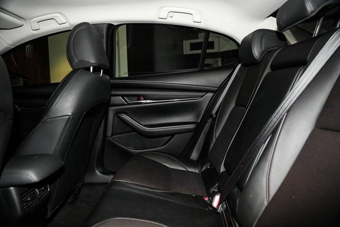 2020 Mazda 3 G20 Touring