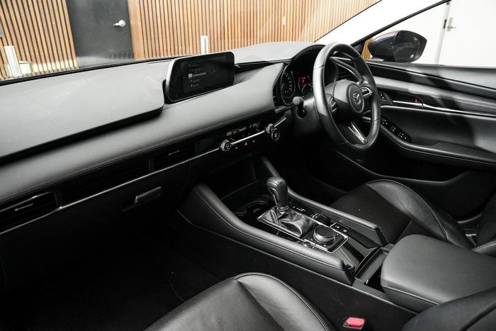 2020 Mazda 3 G20 Touring