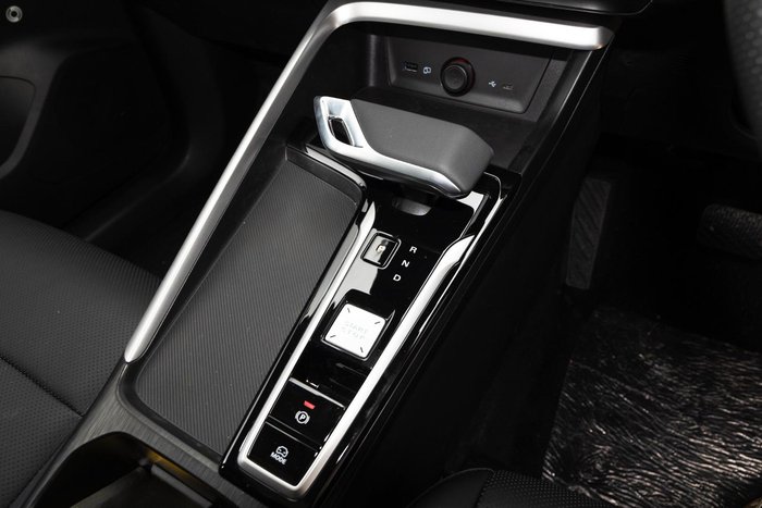 2025 MG ZS Essence Turbo