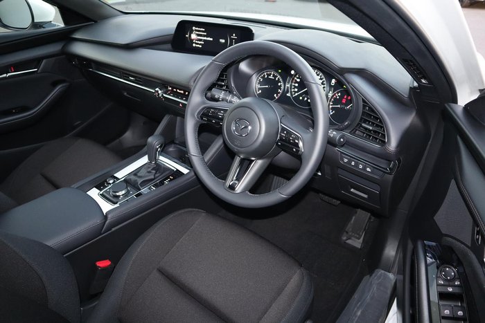 2025 Mazda 3 G20 Evolve