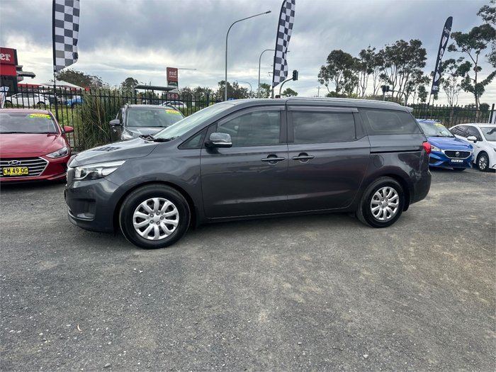 2017 KIA CARNIVAL S