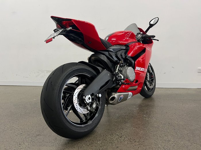 2014 DUCATI 899 PANIGALE Red