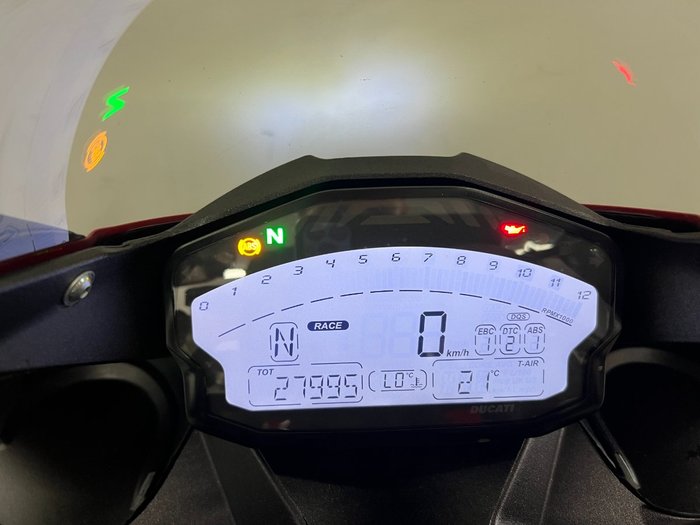 2014 DUCATI 899 PANIGALE Red