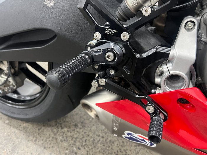 2014 DUCATI 899 PANIGALE Red