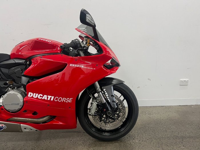 2014 DUCATI 899 PANIGALE Red