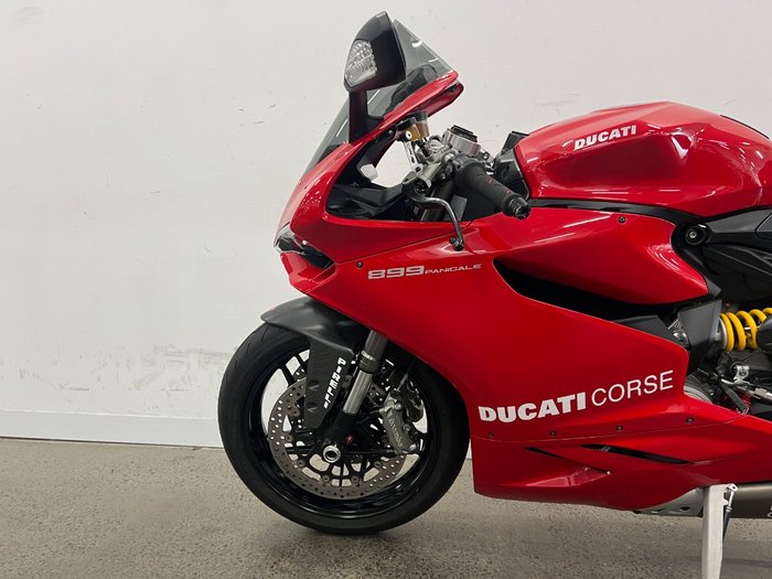 2014 DUCATI 899 PANIGALE Red
