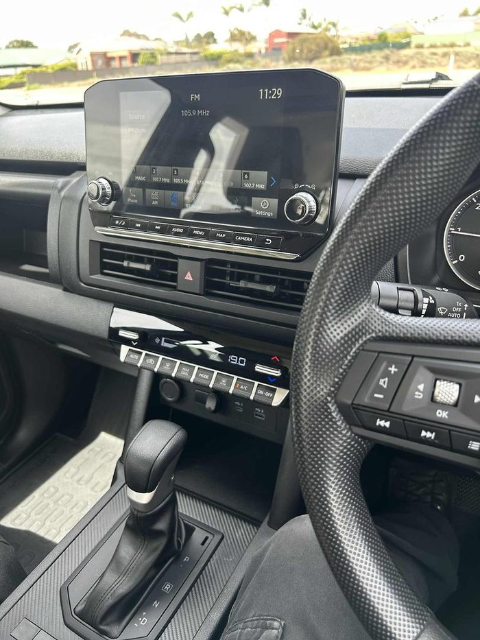 2024 Mitsubishi Triton GLX