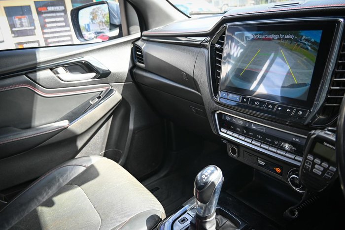 2022 Isuzu D-MAX X-TERRAIN