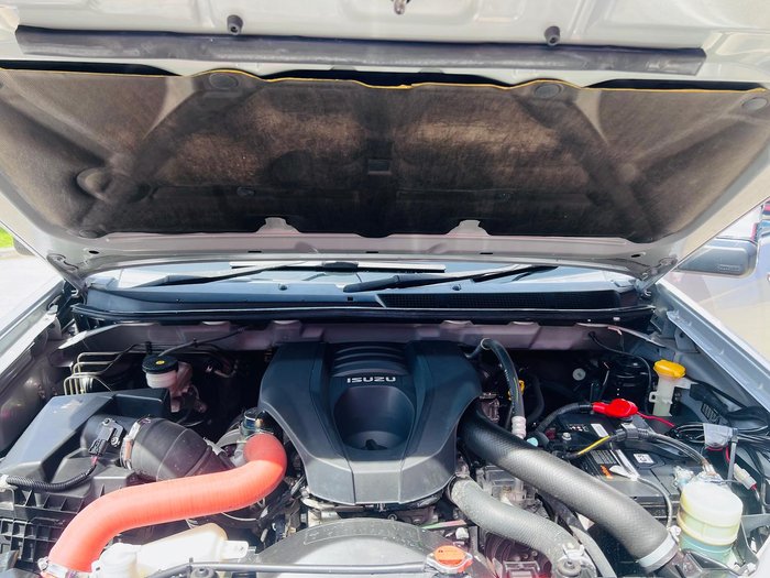 2018 Isuzu MU-X LS-U MY18 4X4 Dual Range Titanium Silver