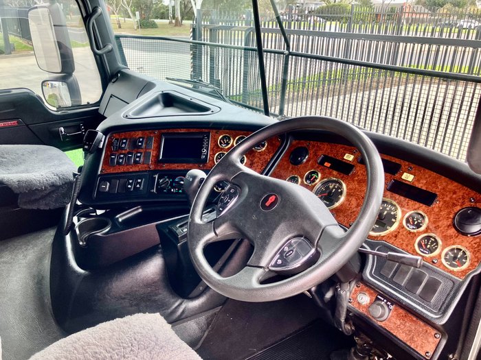 2023 Kenworth K200 White