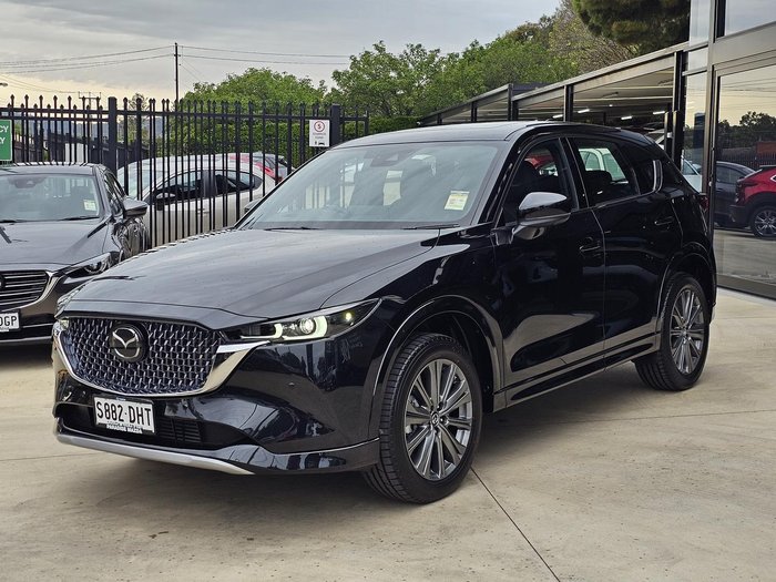 2025 Mazda CX-5 G35 Akera