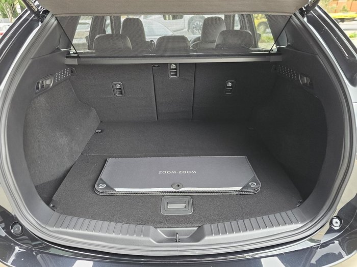 2025 Mazda CX-5 G35 Akera