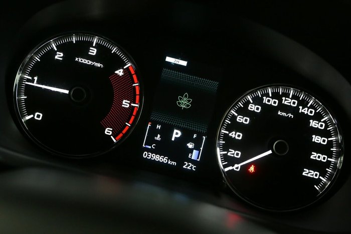 2023 Mitsubishi Pajero Sport GLS