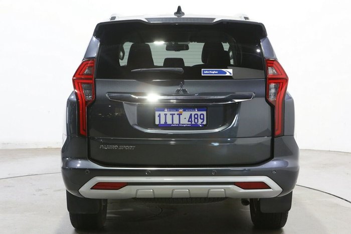 2023 Mitsubishi Pajero Sport GLS