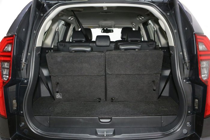 2023 Mitsubishi Pajero Sport GLS