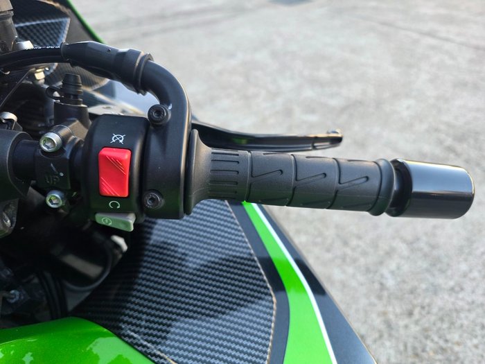 2016 Kawasaki NINJA ZX-14R ABS (OHLINS) GREEN