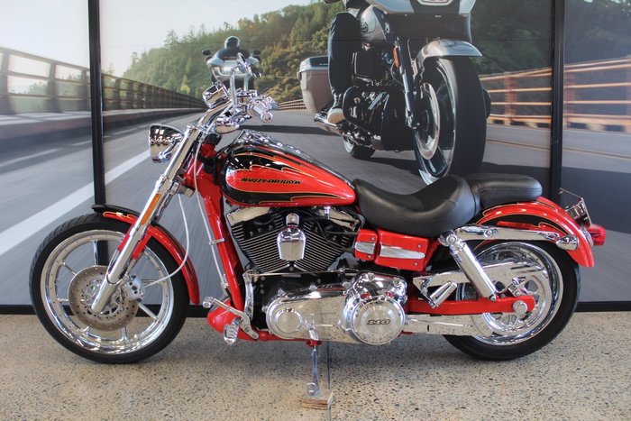 2007 Harley-davidson FXDSE SCREAMIN' EAGLE DYNA RED