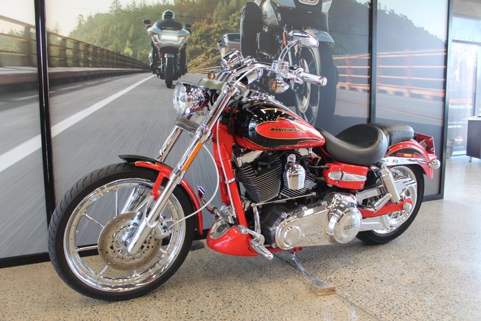 2007 Harley-davidson FXDSE SCREAMIN' EAGLE DYNA RED