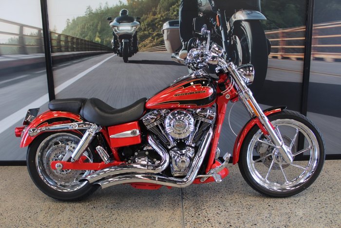 2007 Harley-davidson FXDSE SCREAMIN' EAGLE DYNA RED