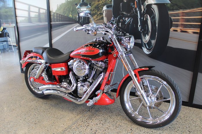 2007 Harley-davidson FXDSE SCREAMIN' EAGLE DYNA RED
