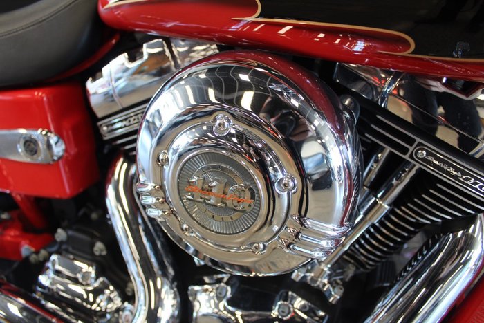 2007 Harley-davidson FXDSE SCREAMIN' EAGLE DYNA RED