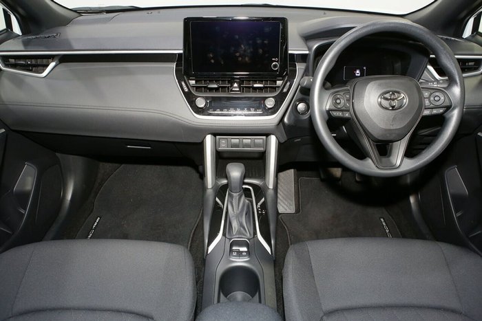 2024 Toyota Corolla Cross GX