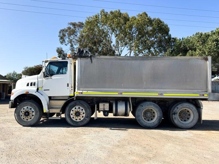 2009 Sterling Lt7500 8X4 Ally Tipper **New Engine Fitted 2024**
