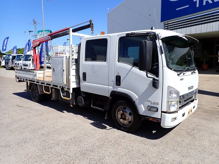 2016 ISUZU NPR 75-190 WHITE