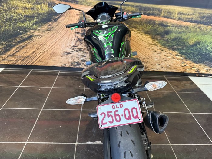 2018 Kawasaki ZR 900 Grey