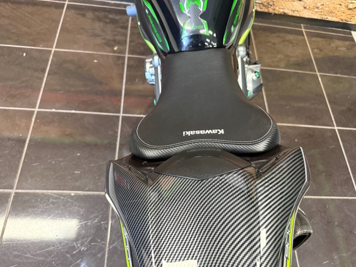 2018 Kawasaki ZR 900 Grey