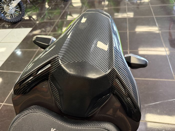 2018 Kawasaki ZR 900 Grey