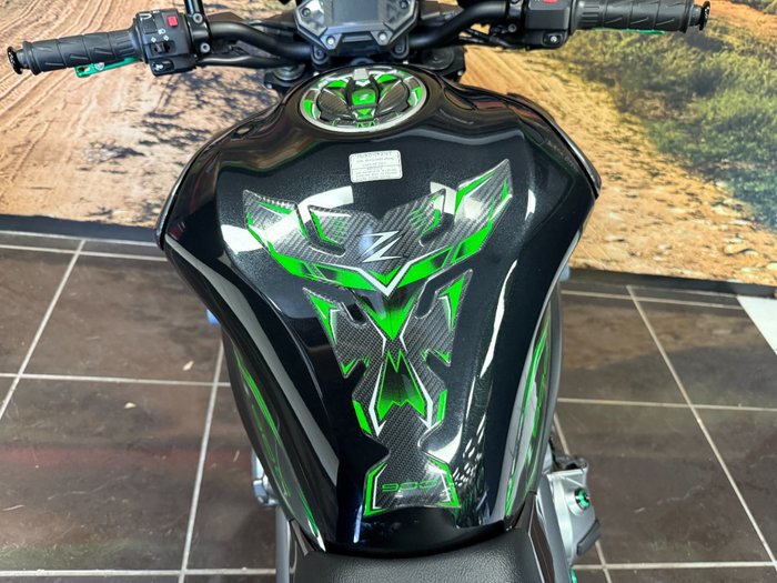 2018 Kawasaki ZR 900 Grey