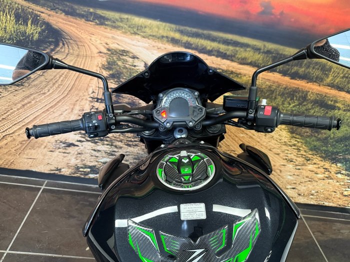 2018 Kawasaki ZR 900 Grey