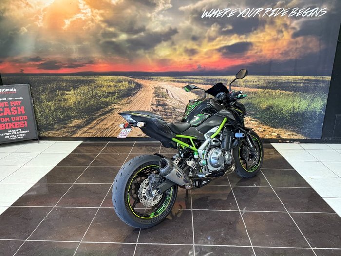 2018 Kawasaki ZR 900 Grey