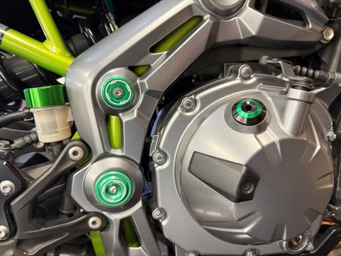 2018 Kawasaki ZR 900 Grey