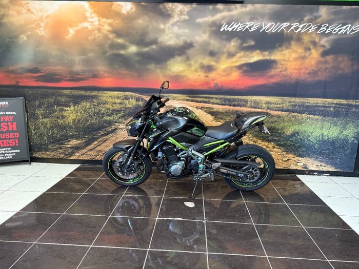 2018 Kawasaki ZR 900 Grey