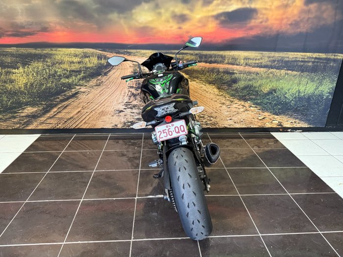 2018 Kawasaki ZR 900 Grey
