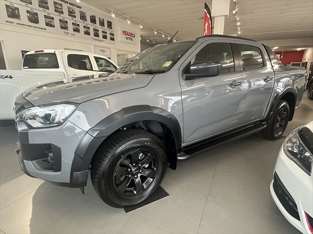 2025 ISUZU D-MAX XT D-MAX MY25.5 4 x 4 CREW UTE XT 3.0L AT Wolfram Grey met.*